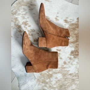 Dolce Vita camel-colored suede booties 8.5